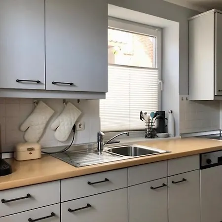 Garten, Sonnenterrasse Und Strandkorb Holiday home Burg auf Fehmarn